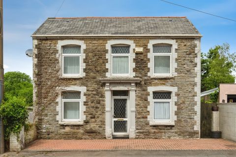 Mill Street, Gowerton, Swansea SA4