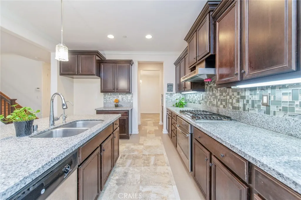 Additional image 4 of 13925 Barnett Ln, Eastvale, CA 92880