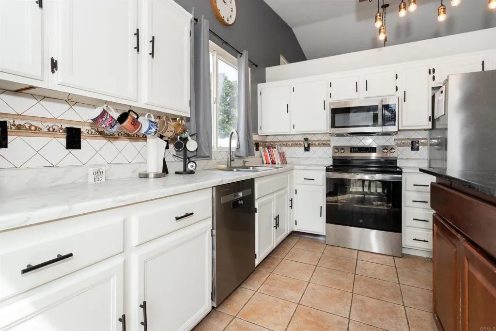 Additional image 9 of 32599 Strigel Court, Temecula, CA 92592