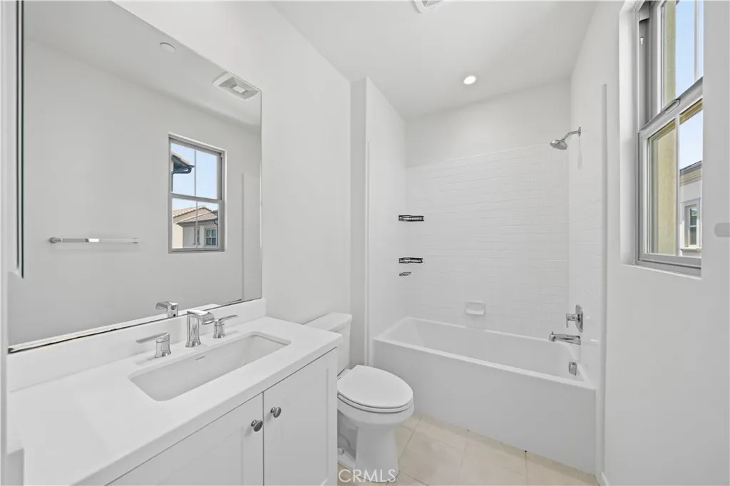 Additional image 54 of 112 Newburry, Irvine, CA 92618