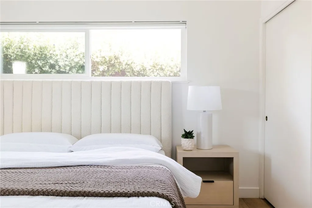 Additional image 36 of 2566 Oxford Ln, Costa Mesa, CA 92626