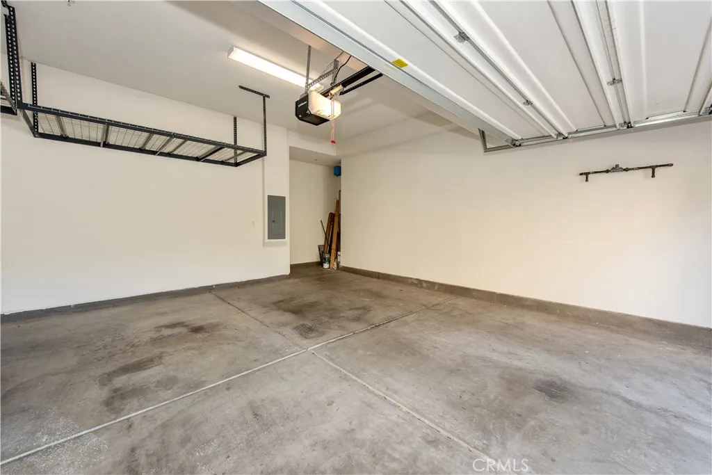 Additional image 84 of 68 Origin, Irvine, CA 92618
