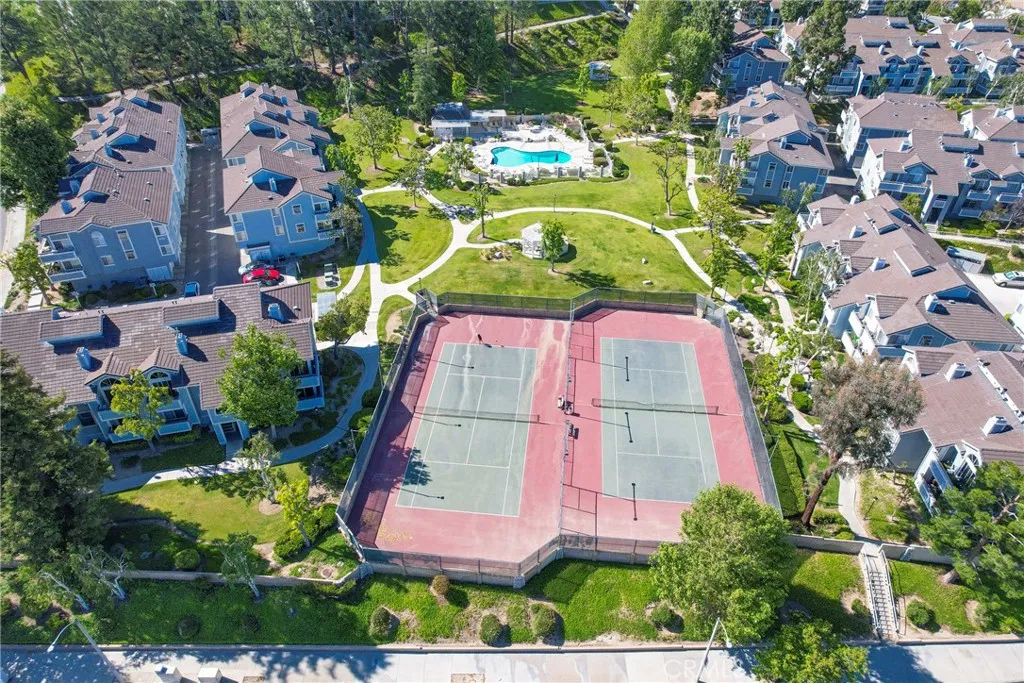 Additional image 2 of 20305 Rue Crevier Unit 585, Canyon Country, CA 91351