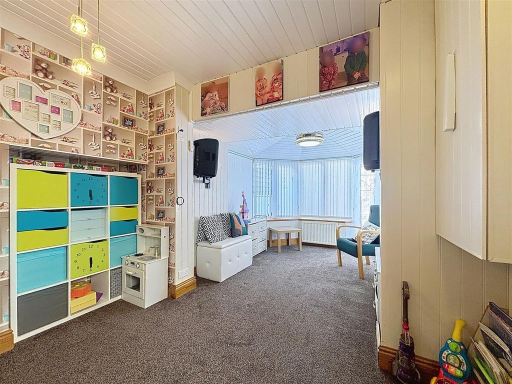 Additional image 19 of 6 bed terraced house for saleEastgate, Hornsea HU18