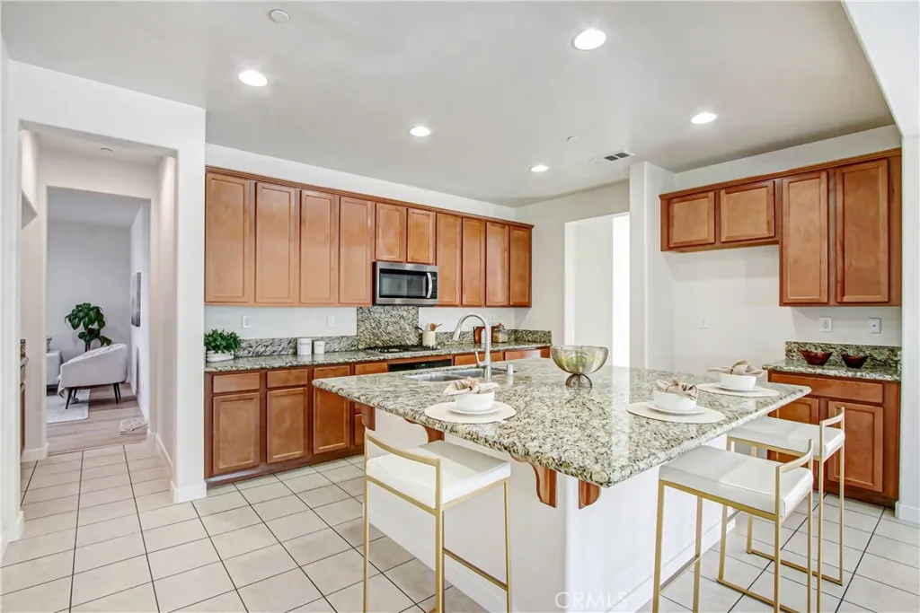 Additional image 36 of 14549 Badger Ln, Eastvale, CA 92880