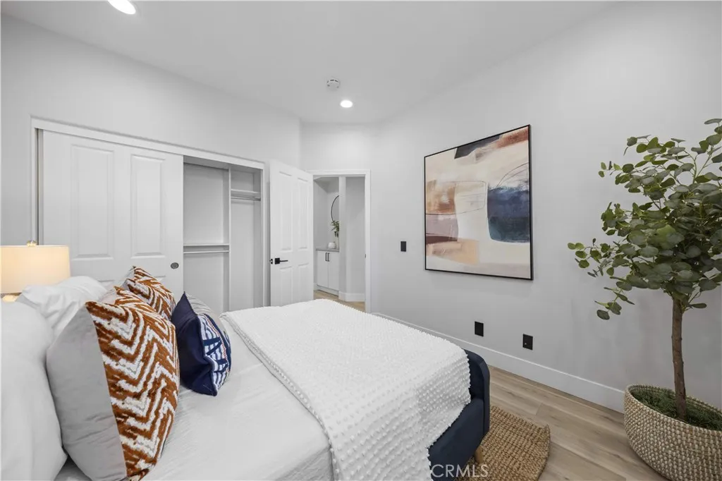 Additional image 78 of 328 Flyers Ln, Tustin, CA 92782