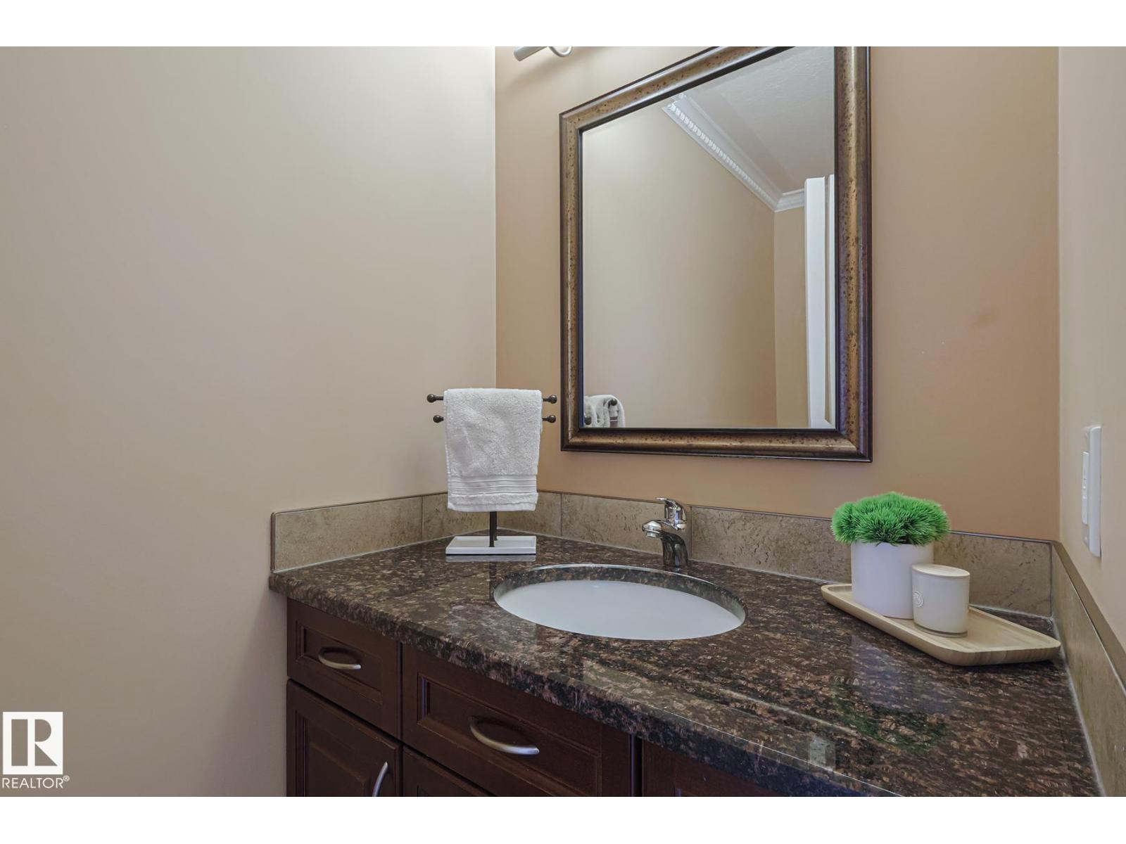 Additional image 3 of 10731 150 Street NW, Edmonton, AB, T5P1R4