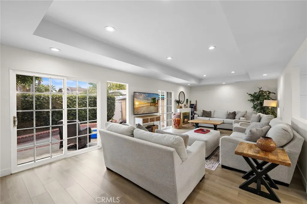 Additional image 43 of 2435 Marseilles Way, Costa Mesa, CA 92627