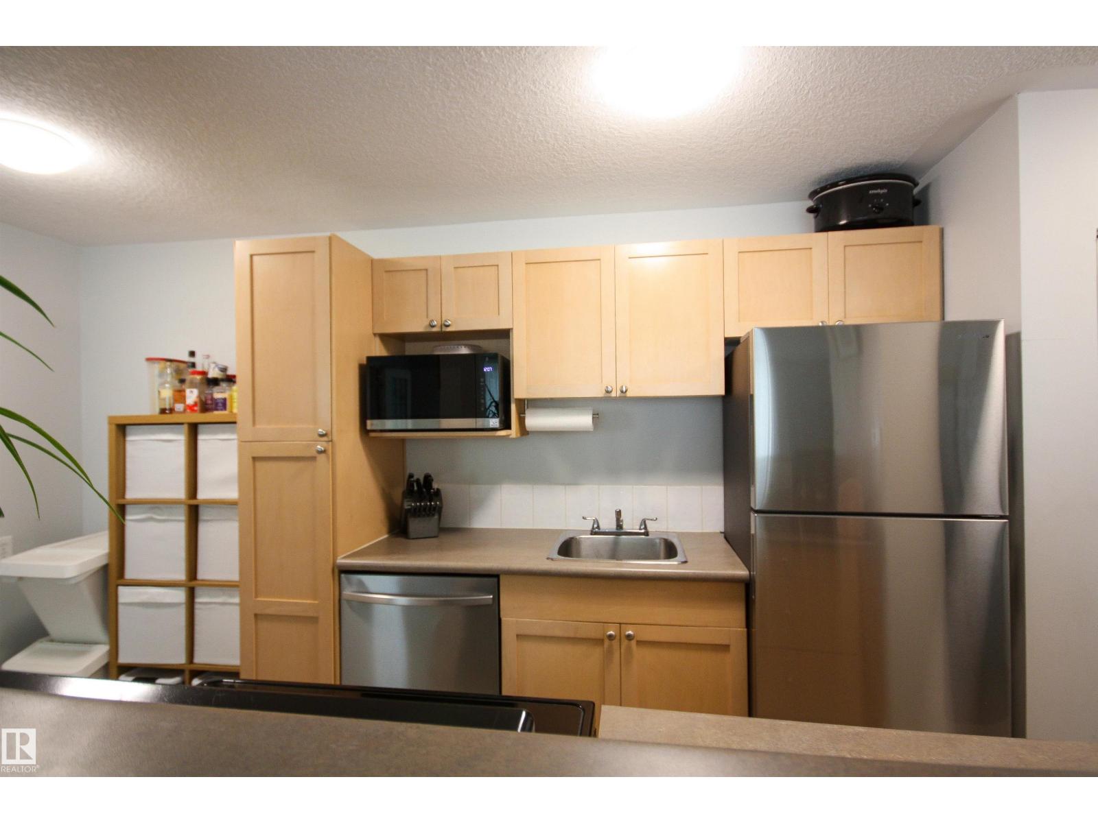 Additional image 6 of 1-11008 124 Street NW, Edmonton, AB, T5M0J4