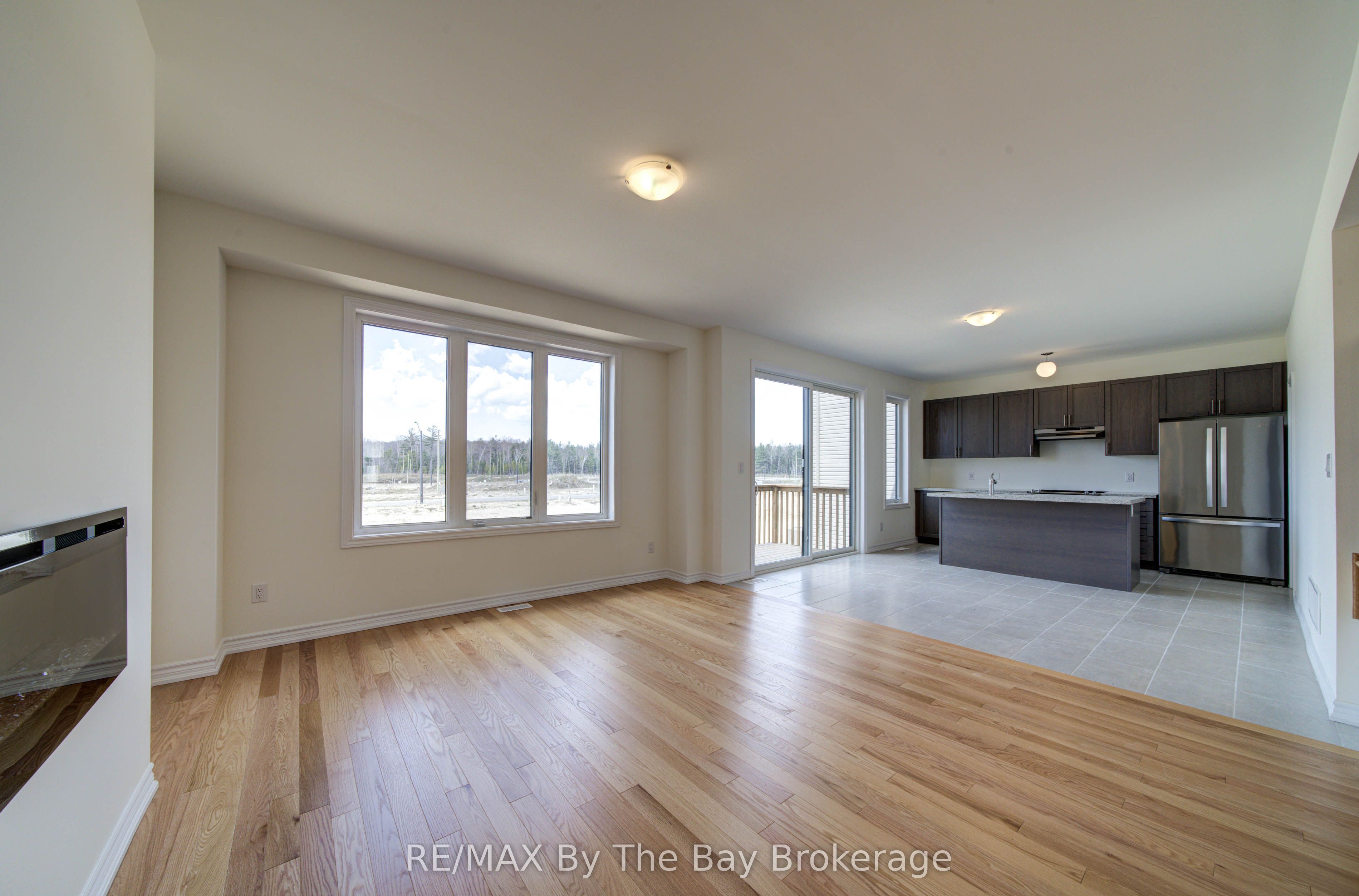 Additional image 6 of 61 Rosanne Circle, Wasaga Beach, ON, L9Z 0M8