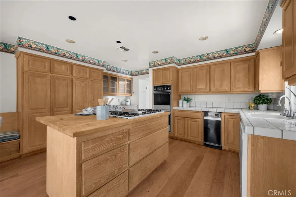Additional image 16 of 13851 Malena Dr, Tustin, CA 92780