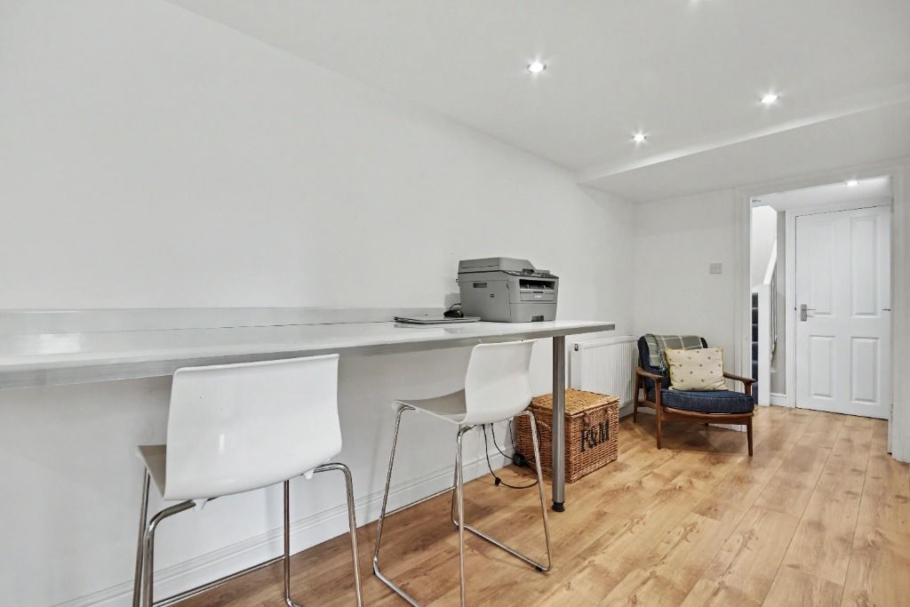 Additional image 23 of 6 bed detached house for saleFinnart Street, Inverclyde, Greenock PA16