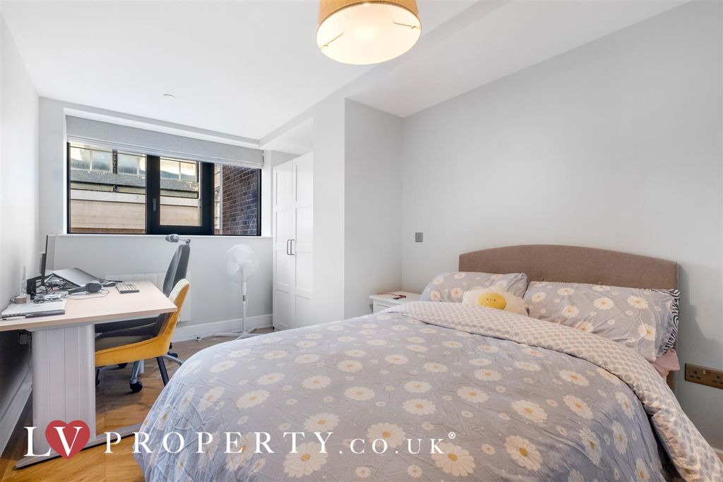 Additional image 12 of 2 bed flat for saleNewhall Street, Birmingham, West Midlands B3