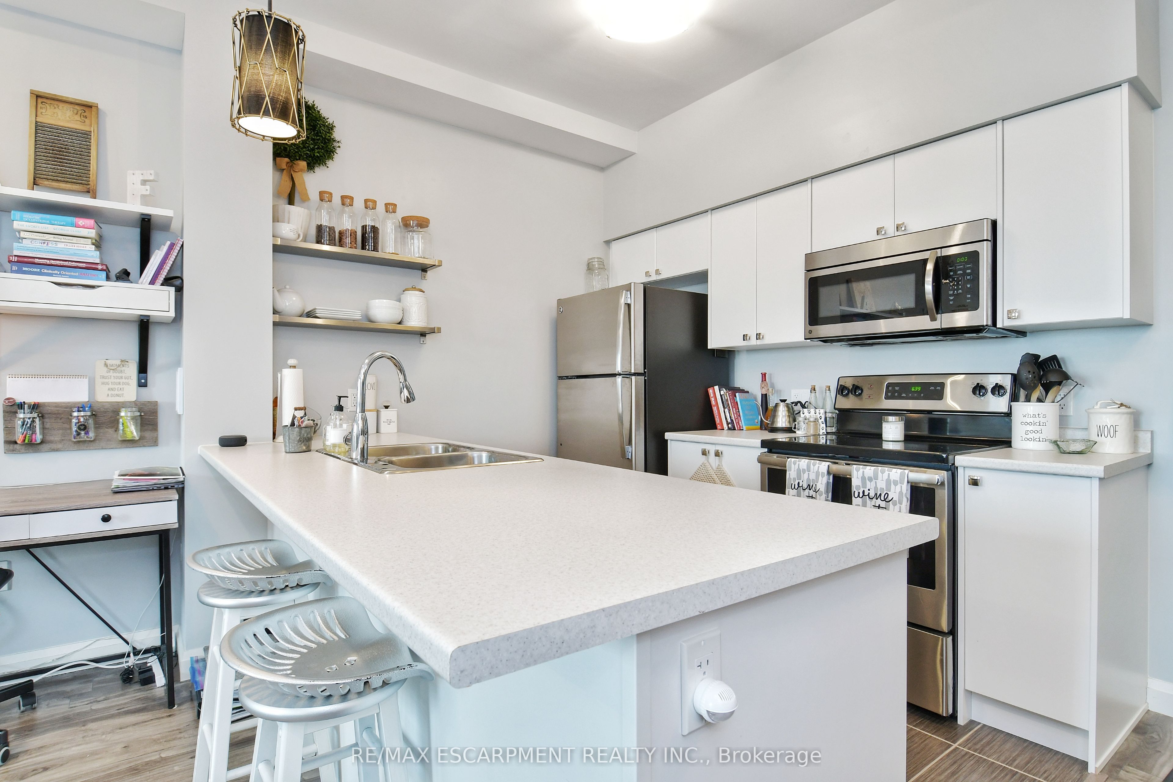 Additional image 6 of 903-112 King Street E, Hamilton, ON, L8N 1A8