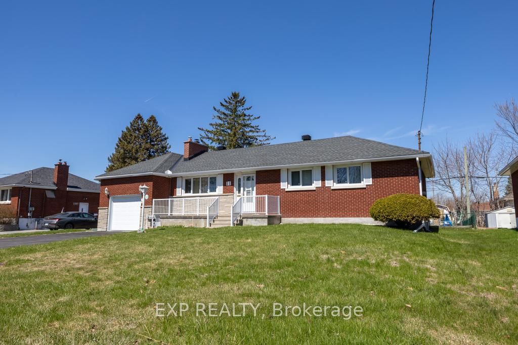 Additional image 3 of 11 Donna Street, Ottawa, ON, K2G 2V5