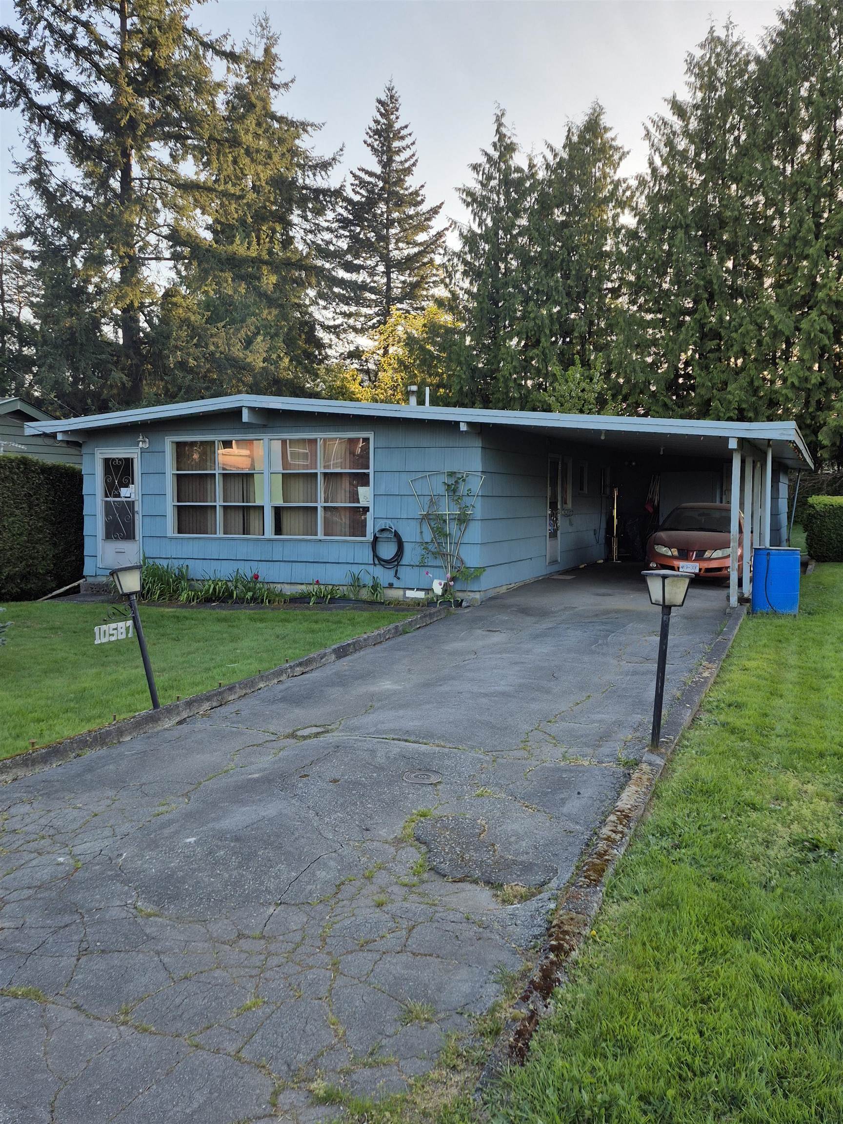 10587 138a Street, Surrey, BC, V3T 4L2