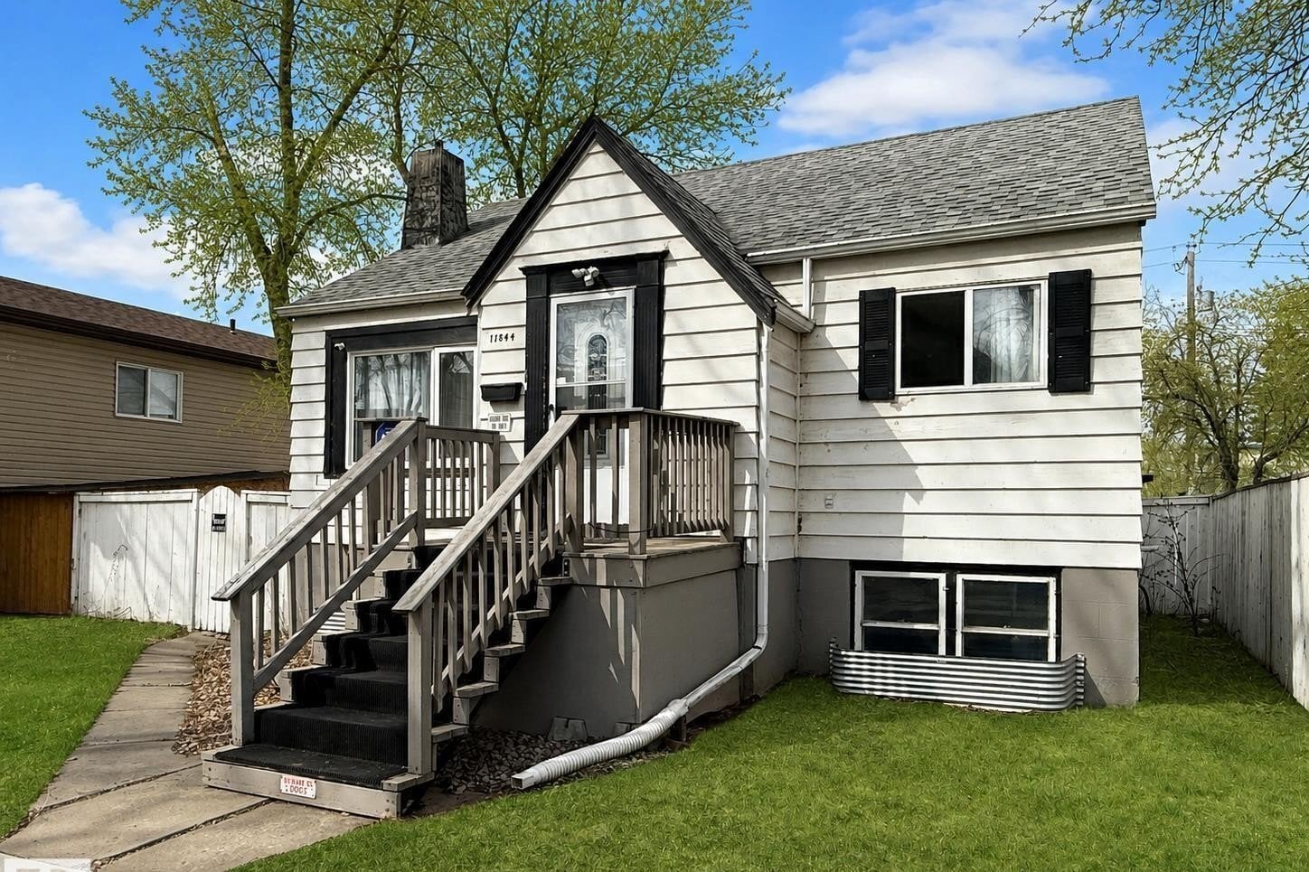 Additional image 8 of 11844 96 Street NW, Edmonton, AB, T5G1V3