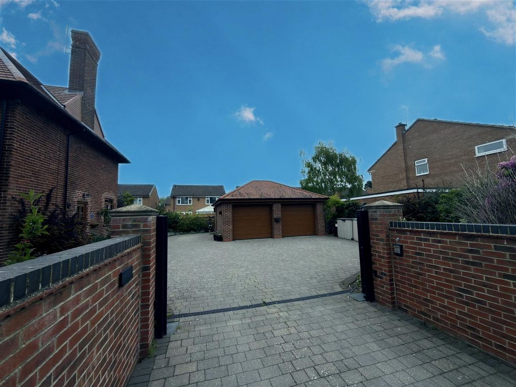 Additional image 29 of 4 bed detached house for saleNunnery Lane, Darlington DL3