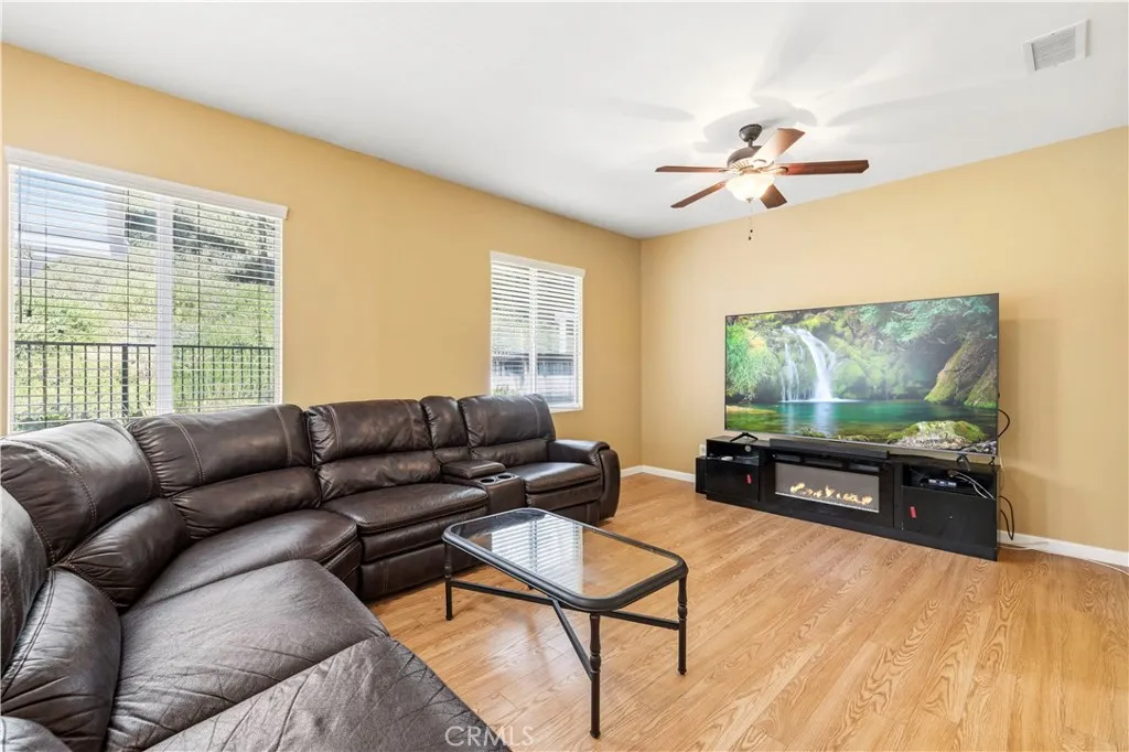 Additional image 11 of 28637 Placerview Trail, Saugus, CA 91390