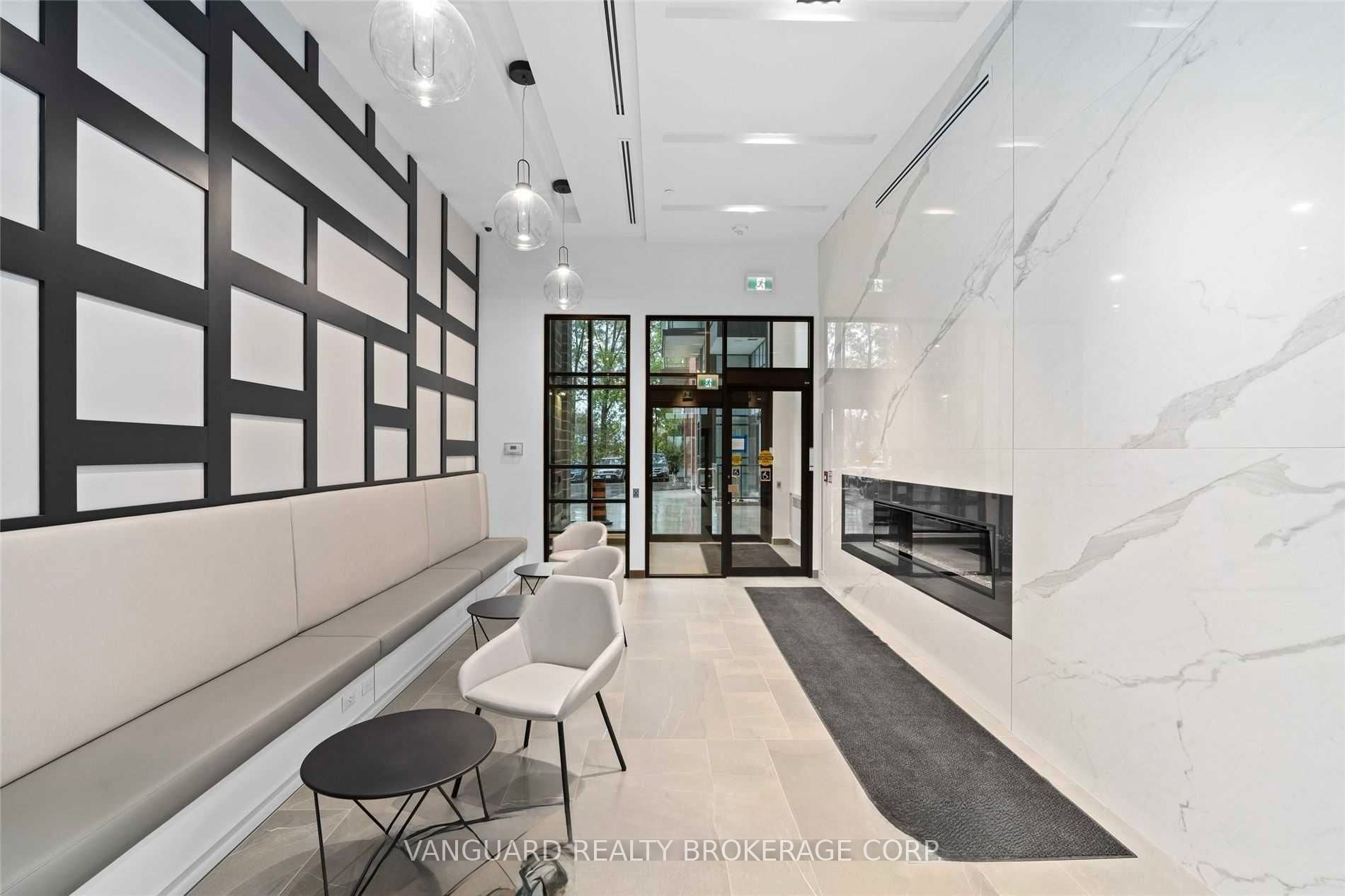 Additional image 3 of 425-681 Yonge Street, Barrie, ON, L4N 4E8