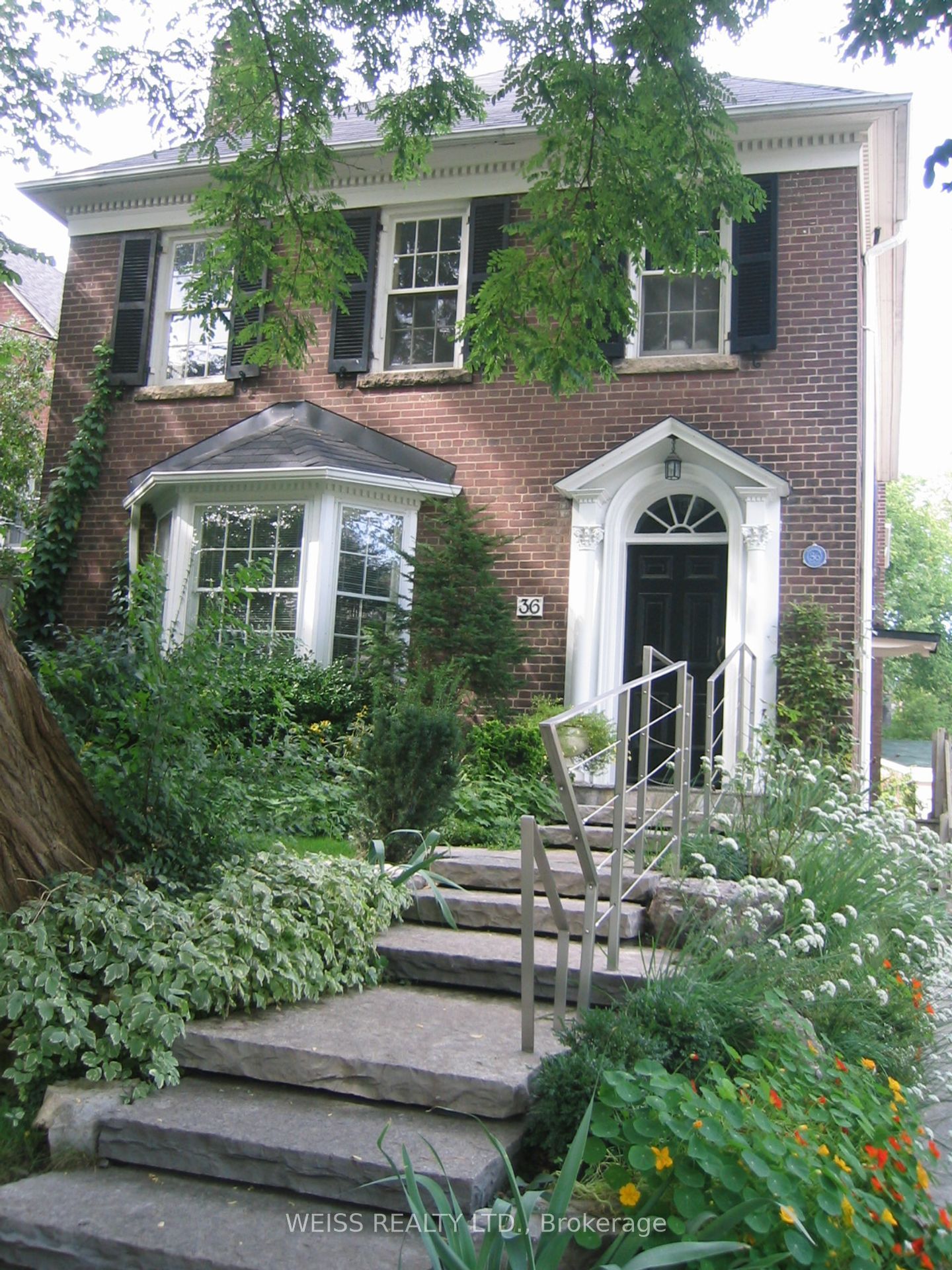 34 Edmund Avenue, Toronto, ON, M4V 1H3
