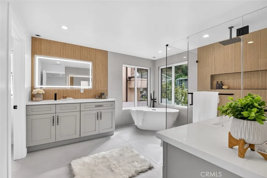 Additional image 94 of 17064 Escalon Drive, Encino, CA 91436