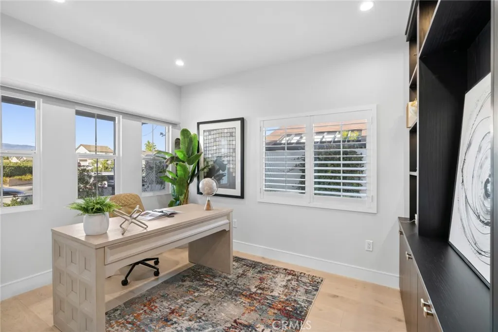 Additional image 17 of 4652 Charnock Dr, Irvine, CA 92604
