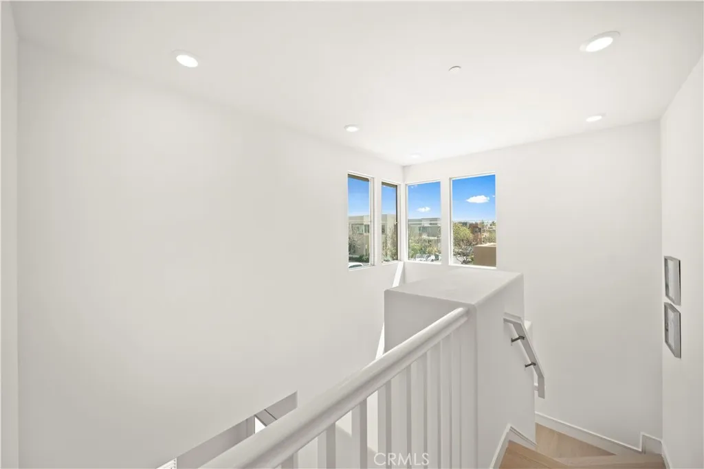 Additional image 23 of 131 Newall, Irvine, CA 92618