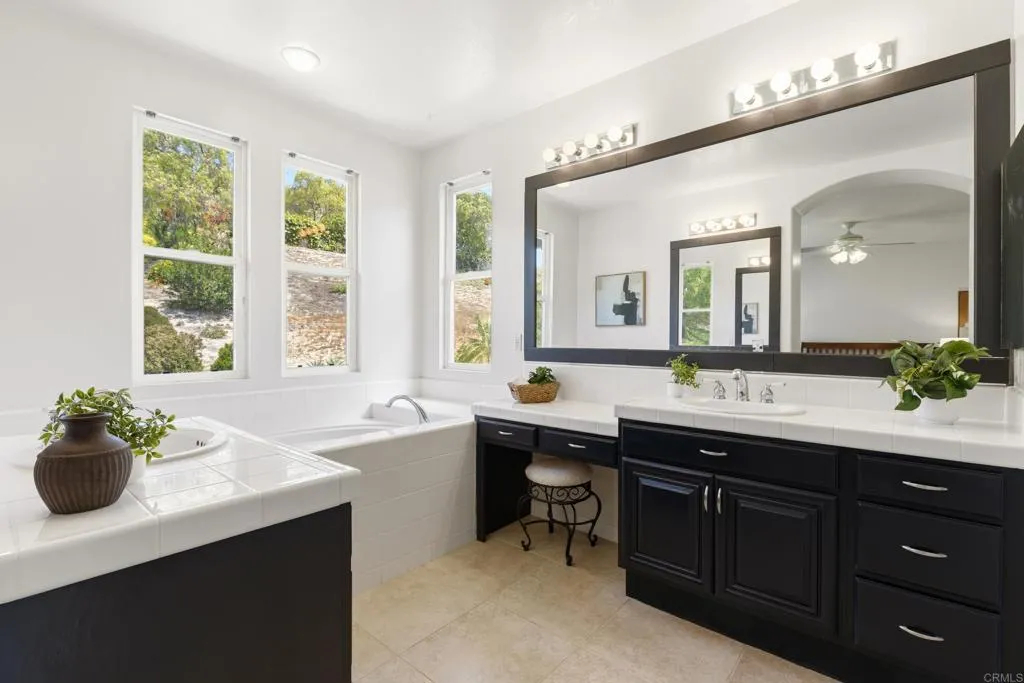 Additional image 68 of 3212 Rancho Companero, Carlsbad, CA 92009
