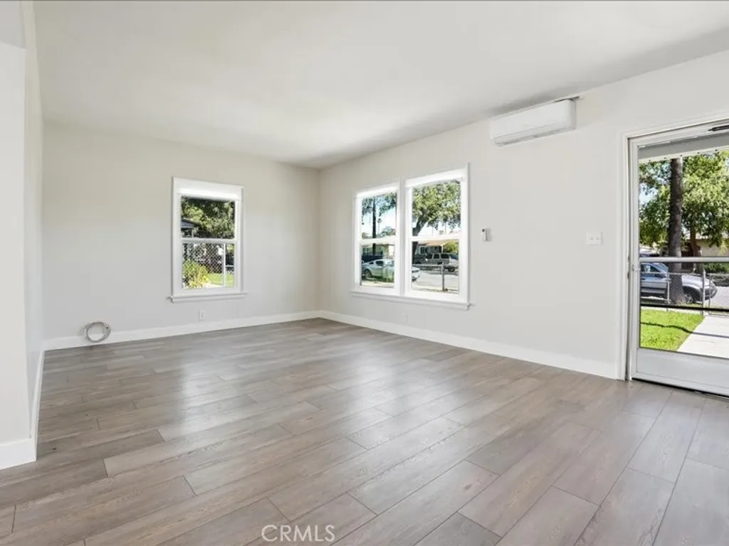 Additional image 6 of 8658 Newport Avenue, Fontana, CA 92335