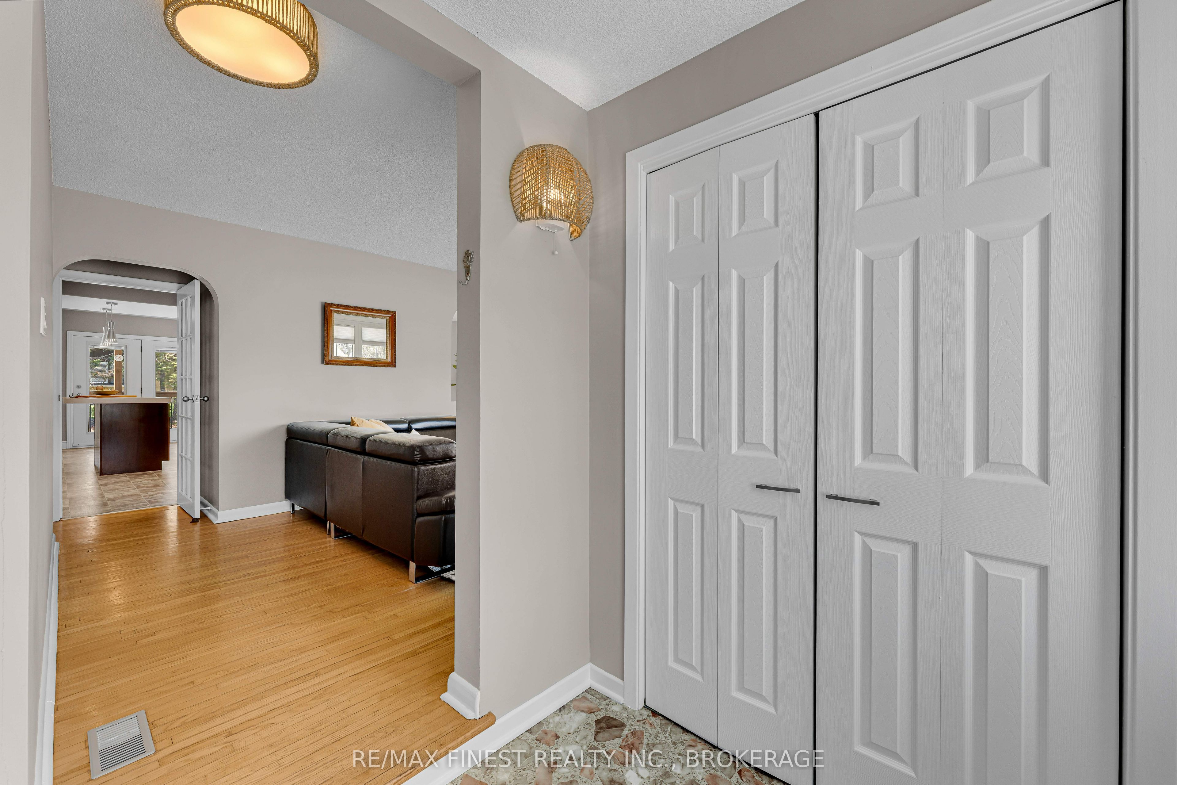 Additional image 4 of 158 Lakeview Avenue, Kingston, ON, K7M 3T7