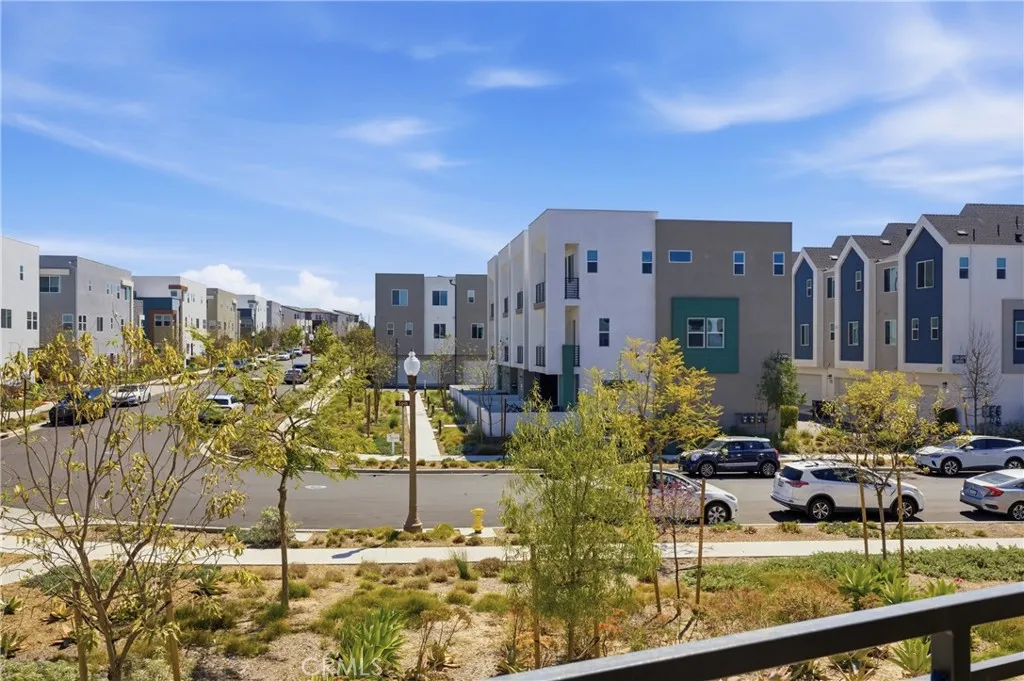 Additional image 8 of 253 Sash, Irvine, CA 92618