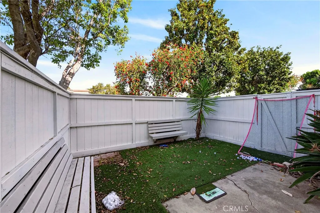 Additional image 4 of 8236 Haseltine Grn, Buena Park, CA 90621