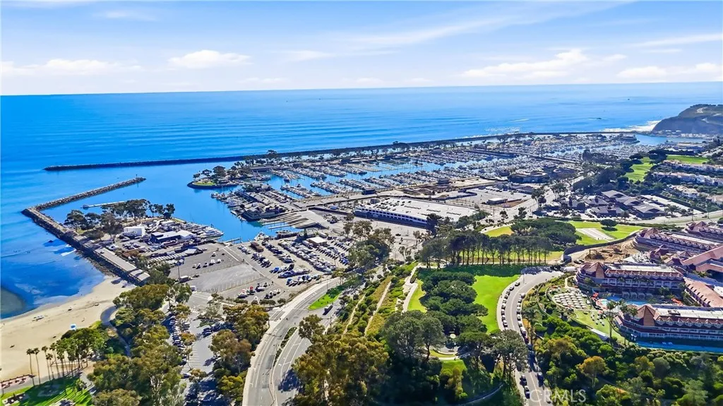 34062 Cambridge Rd, Dana Point, CA 92629 photo 3