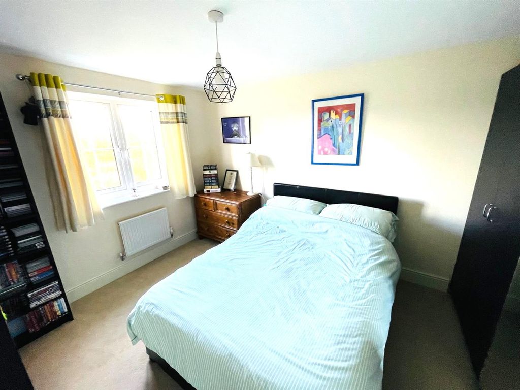 Additional image 8 of 4 bed town house for saleY Ffowndri, Llanelli SA15