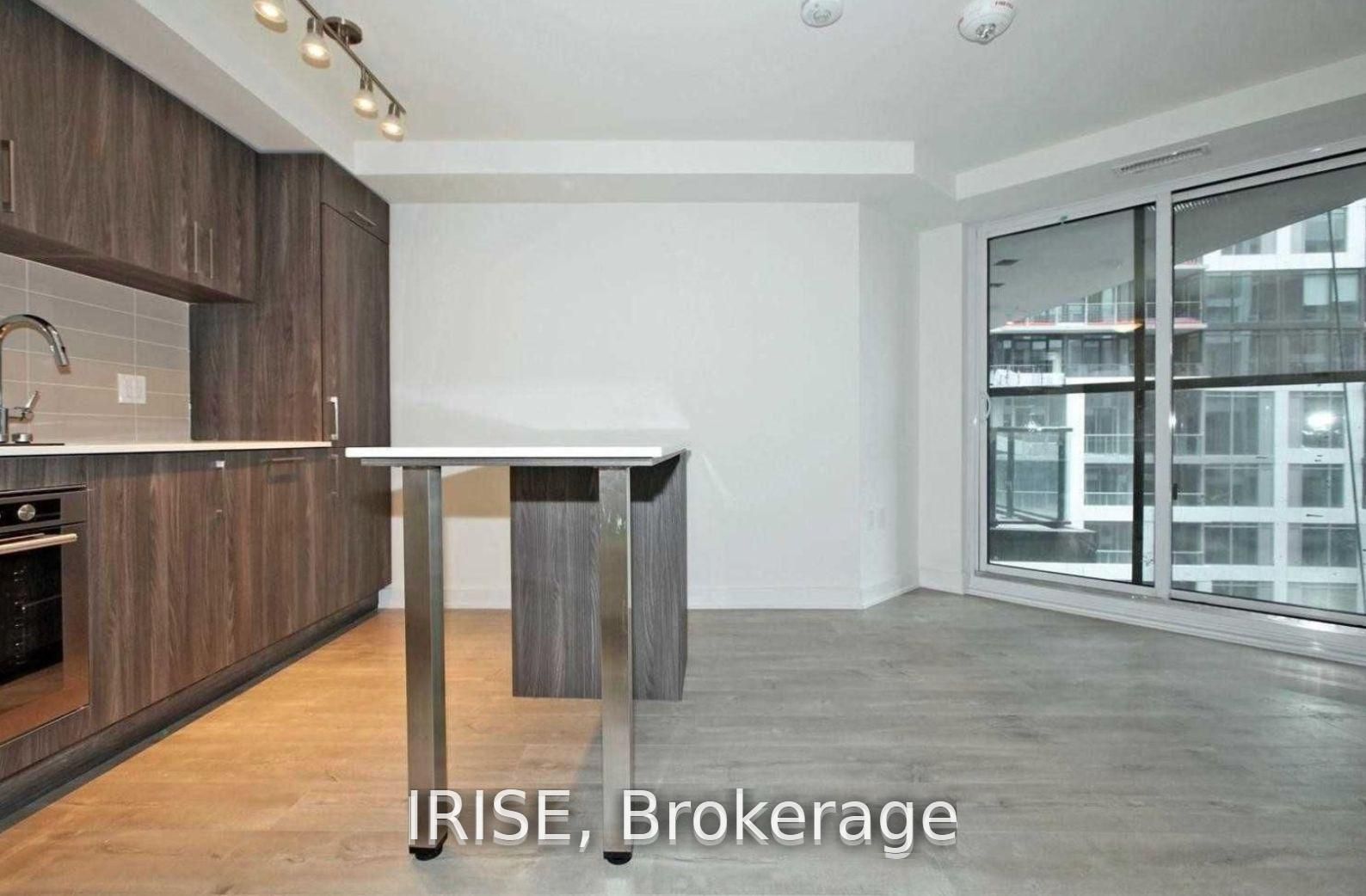 813e-576 Front Street W, Toronto, ON, M5V 1C1