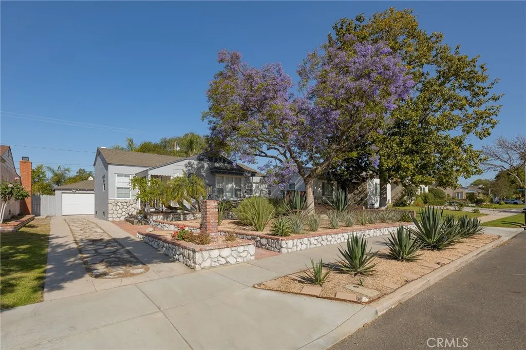 Additional image 3 of 1739 N Niagara St, Burbank, CA 91505