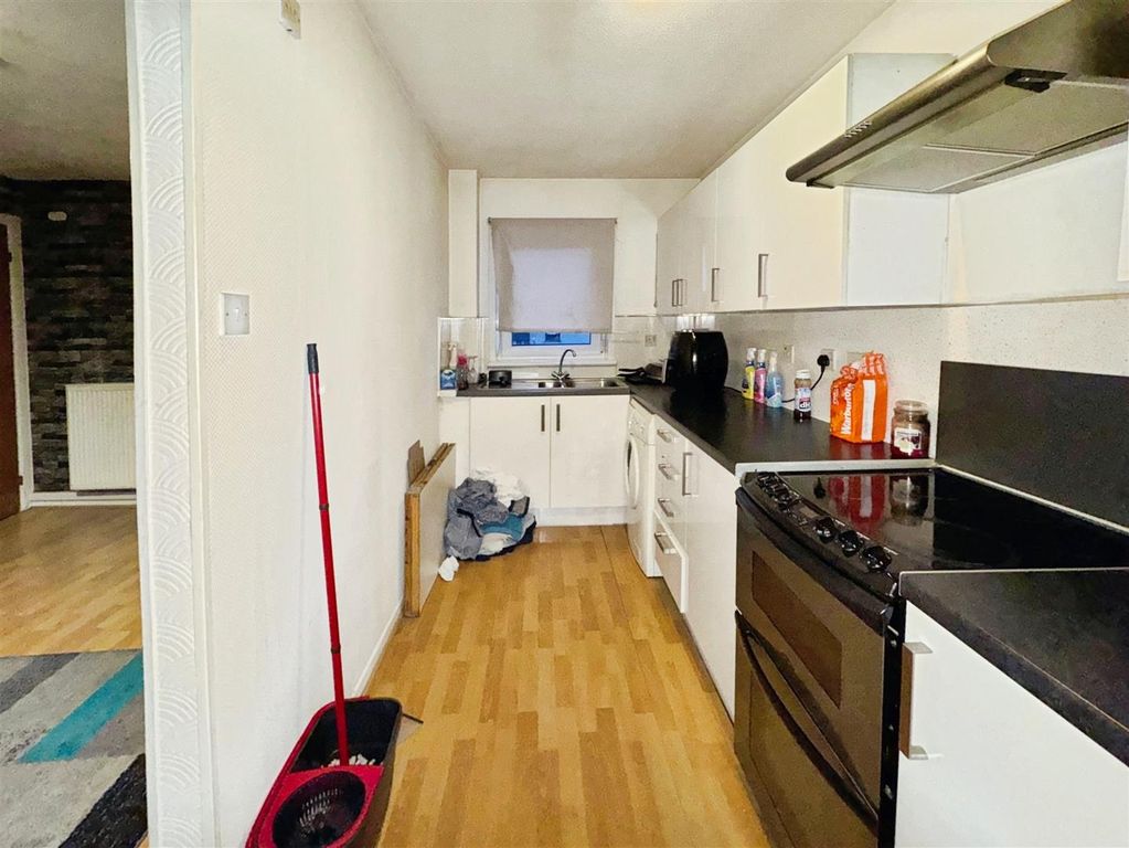 Additional image 5 of 1 bed flat for saleMallard Road, Hardgate, Clydebank G81