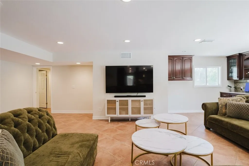 Additional image 9 of 16858 Pineridge Drive, Granada Hills, CA 91344