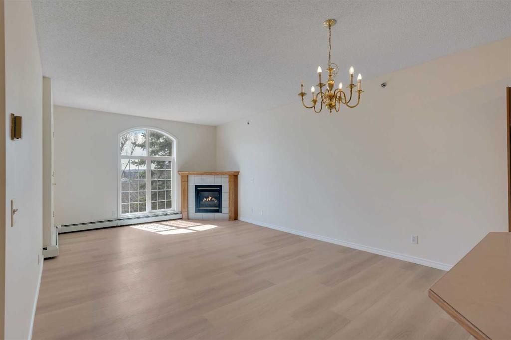 Additional image 5 of 203-4835 Dalhousie Drive NW, Calgary, AB, T3A 5R7