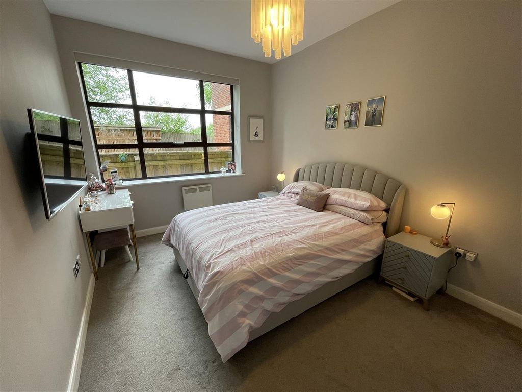 Additional image 4 of 1 bed flat for saleBollin Heights, Macclesfield Road, Wilmslow SK9