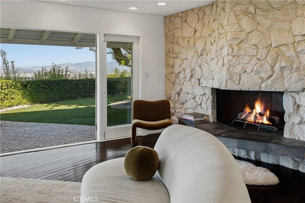 Additional image 26 of 4173 Regal Oak Dr, Encino, CA 91436