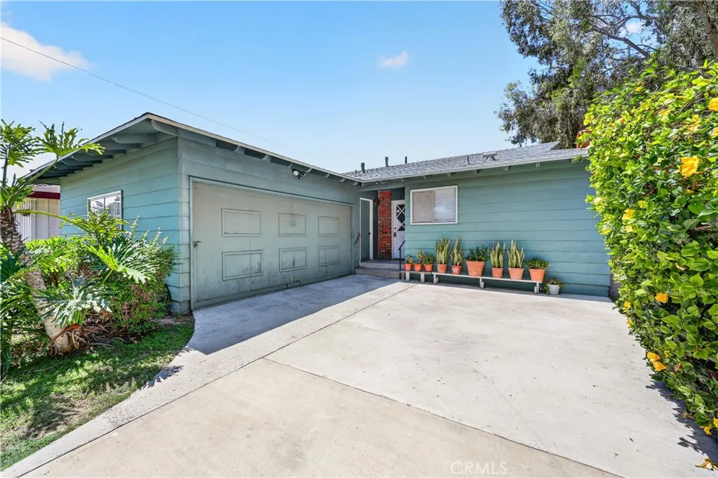 Additional image 35 of 21215 Pontine Ave, Carson, CA 90745
