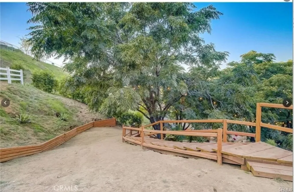 Additional image 33 of 9578 Sunland Blvd, Shadow Hills, CA 91040