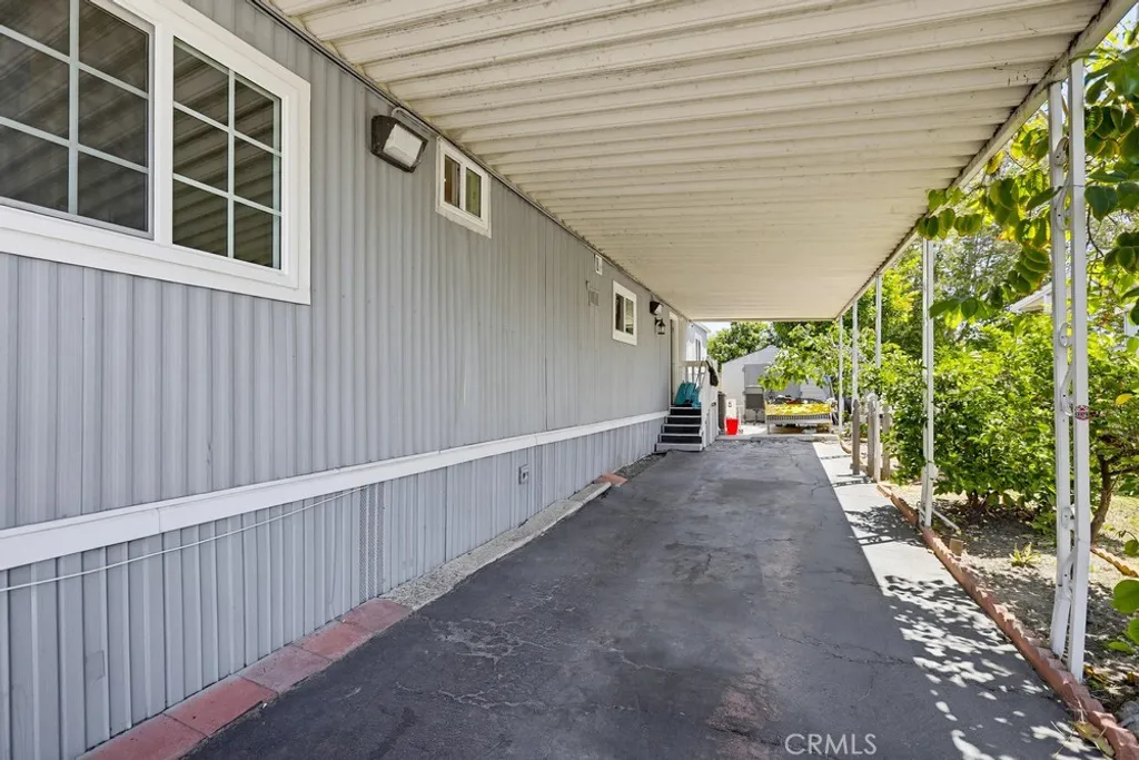 Additional image 6 of 300 N Rampart St Unit 50, Orange, CA 92868