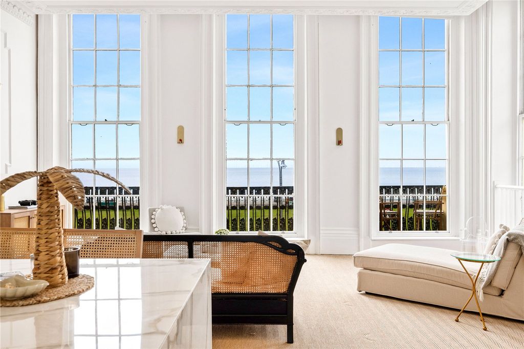 Additional image 12 of 2 bed flat for saleBrunswick Terrace, Hove, East Sussex BN3