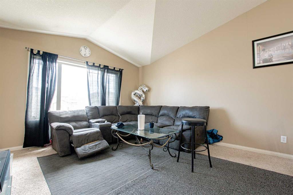 Additional image 4 of 12014 102 A Street, Grande Prairie, AB, T8V 0M7