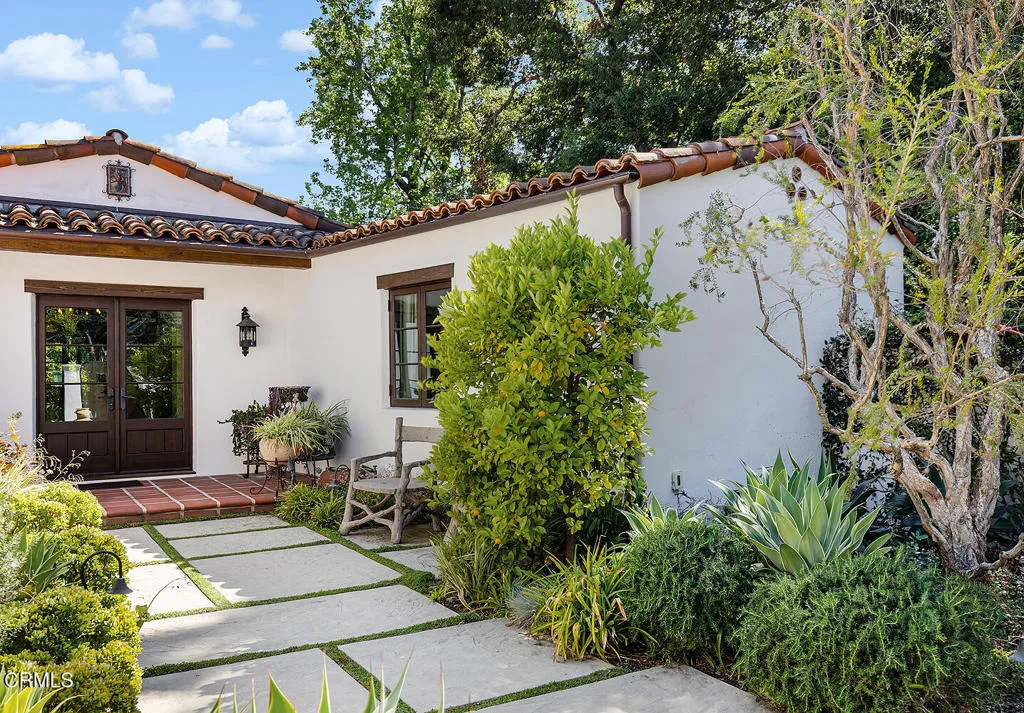 Additional image 8 of 546 La Loma Road, Pasadena, CA 91105