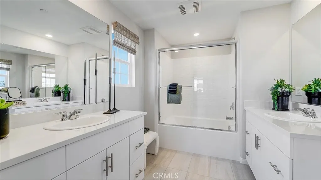 Additional image 14 of 1279 Galaxy Way, Rialto, CA 92376