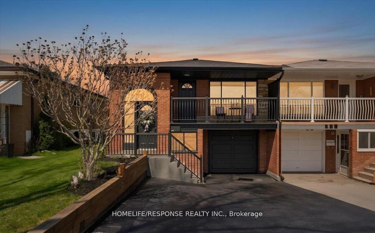 291 Thrace Avenue, Mississauga, ON, L5B 2B2